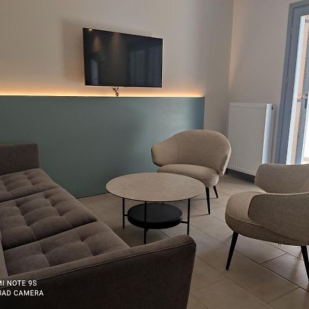 Blue Rose Luxury And Comfort Apartment At The Centre Of Preveza Exterior foto