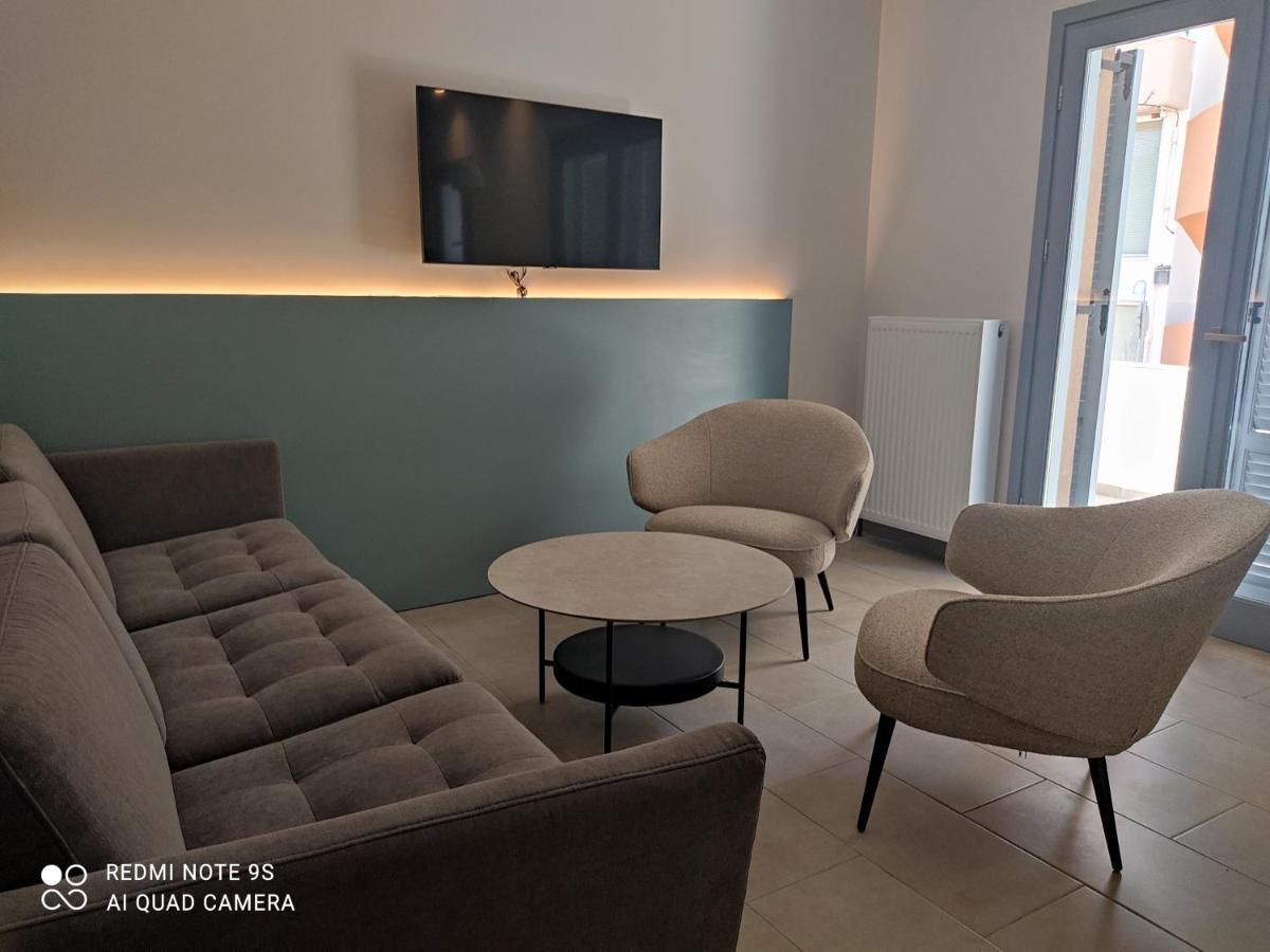 Blue Rose Luxury And Comfort Apartment At The Centre Of Preveza Exterior foto