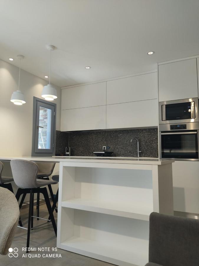 Blue Rose Luxury And Comfort Apartment At The Centre Of Preveza Exterior foto
